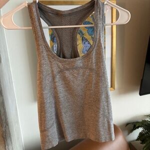 Sz 4 Lululemon Swiftly Racerback Race Length